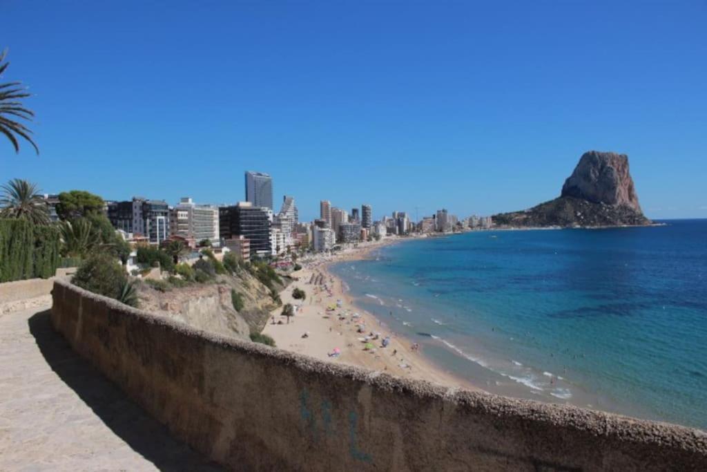 Mirando El Mar * Calp